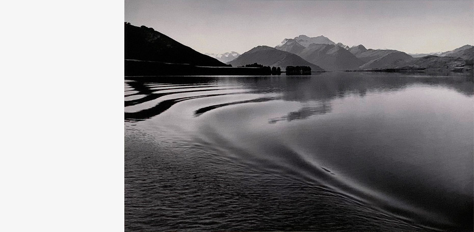 Lake Wakatipu 1952 B&W A2 302 x 457 625 x 760